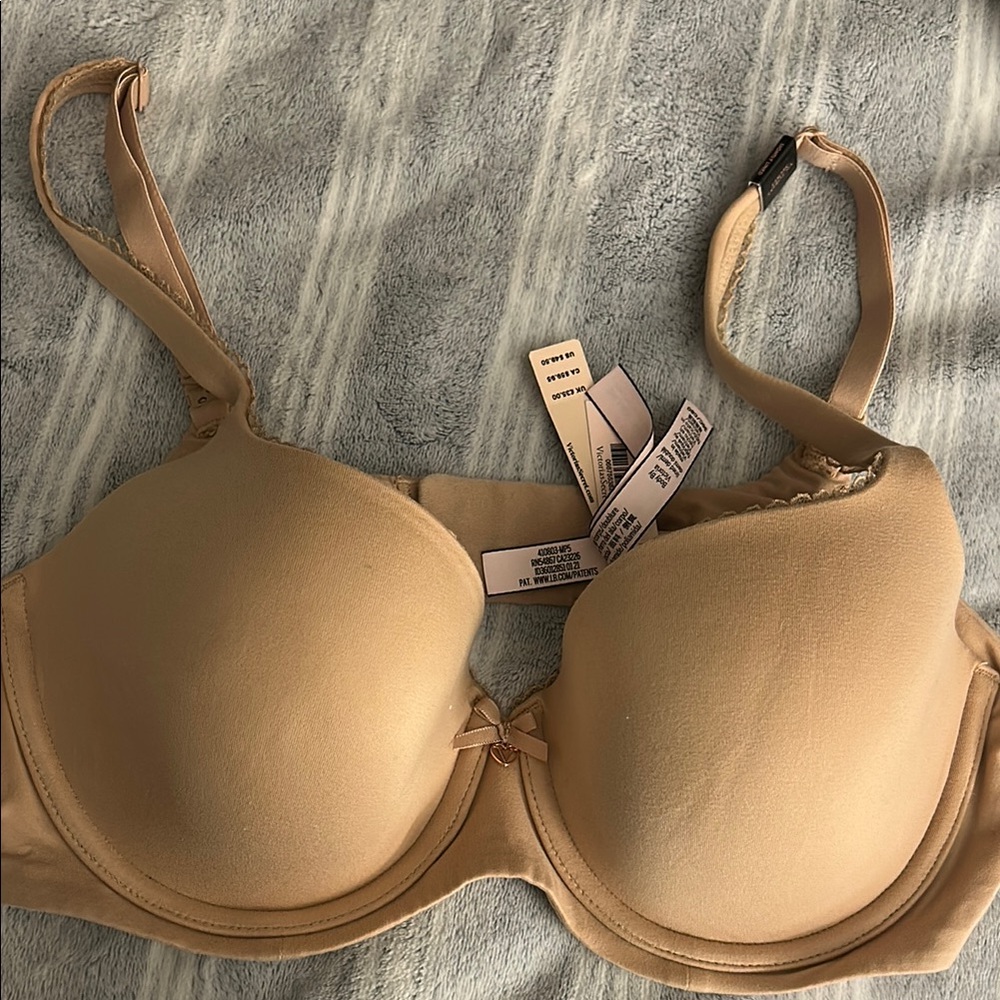 Victoria's Secret Beige Underwire Bra